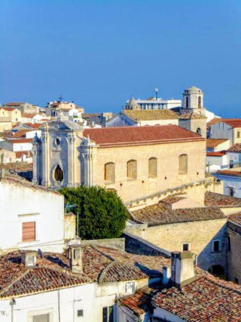 Suite Rotari - Affitti Brevi Italia Monte SantʼAngelo Exterior foto