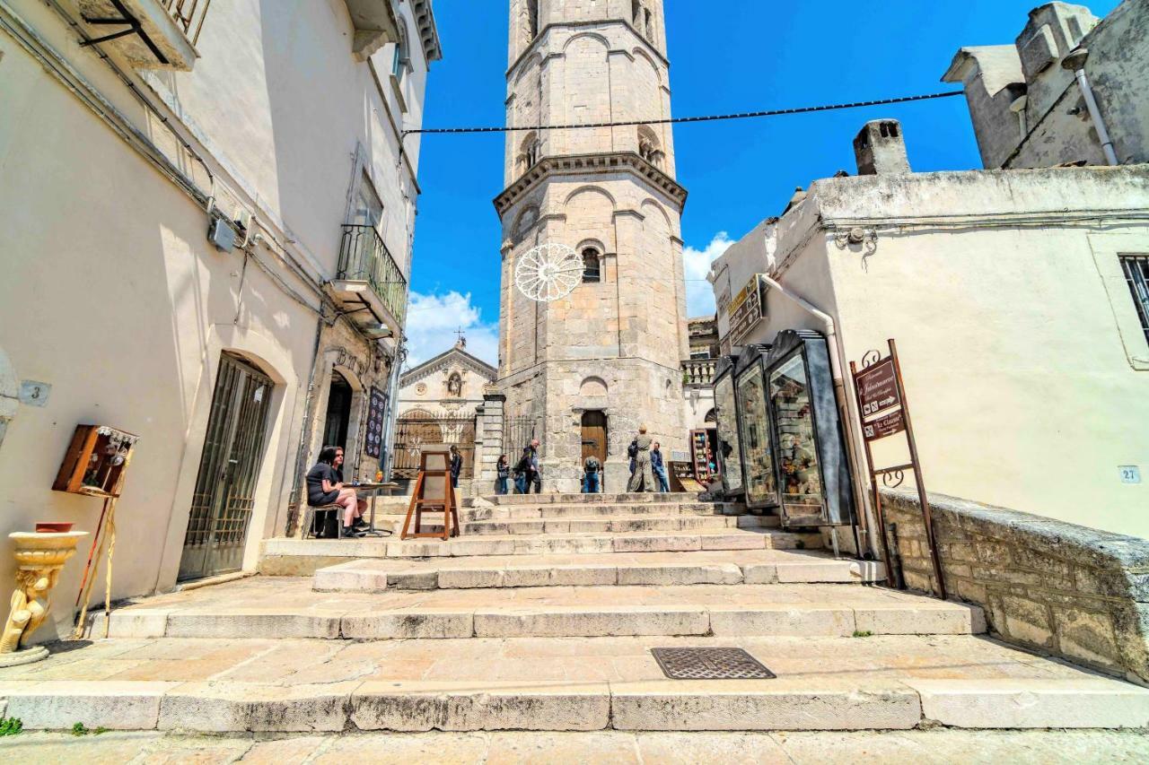 Suite Rotari - Affitti Brevi Italia Monte SantʼAngelo Exterior foto